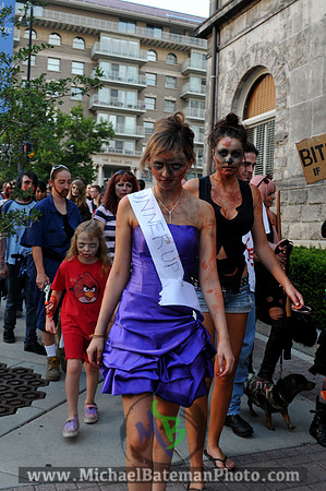 2012SlC_ZombieWlk-131-2