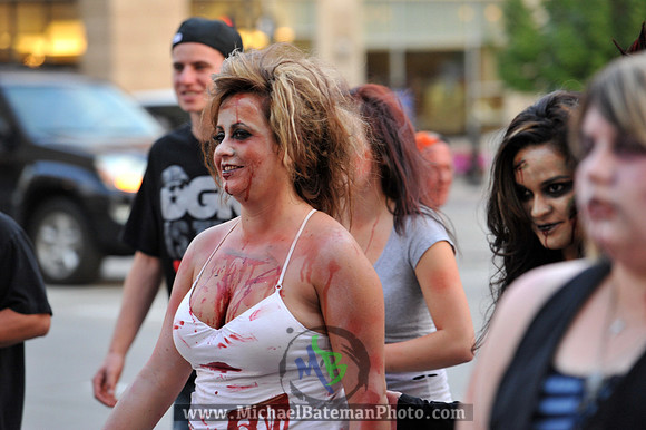 2012SlC_ZombieWlk-447