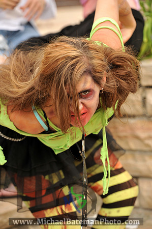 2012SlC_ZombieWlk-040