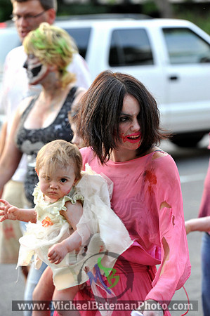 2012SlC_ZombieWlk-274