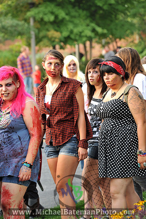 2012SlC_ZombieWlk-248