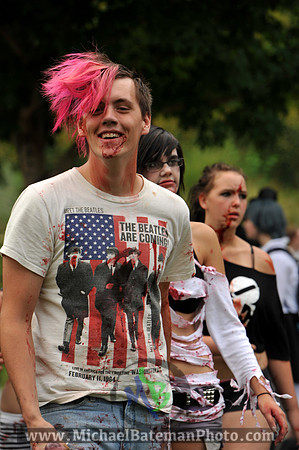 2012SlC_ZombieWlk-165