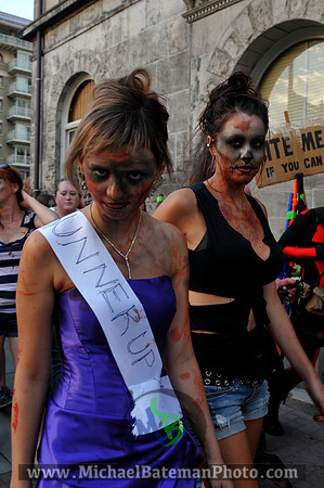 2012SlC_ZombieWlk-135-2
