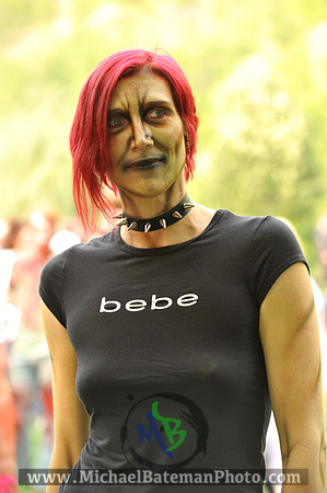 2012SlC_ZombieWlk-157