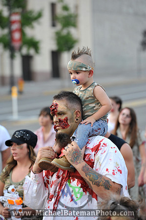 2012SlC_ZombieWlk-340