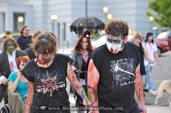 2012SlC_ZombieWlk-473