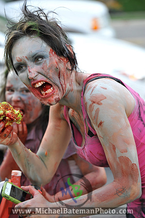 2012SlC_ZombieWlk-270