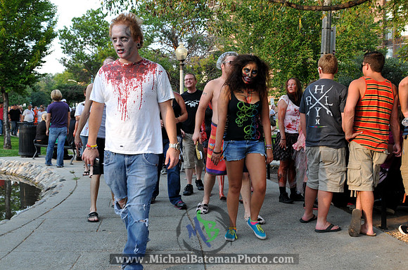 2012SlC_ZombieWlk-063-2