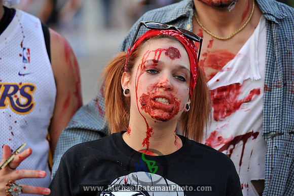 2012SlC_ZombieWlk-392